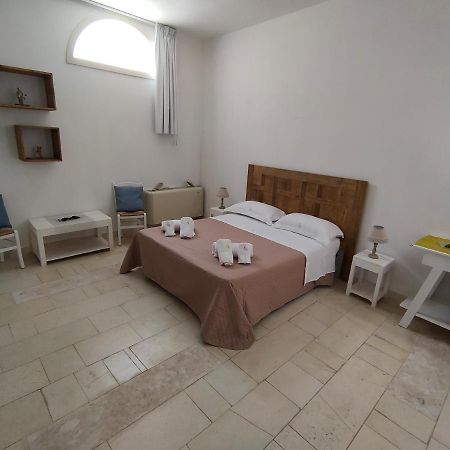 Hotel Sal.To Nel Blu Leverano Exterior foto